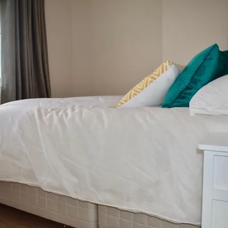 Apartment Modern & Renovated 2 Bedroom Flat In Rathmines *