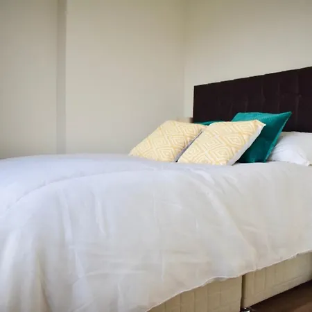 Modern & Renovated 2 Bedroom Flat In Rathmines * Dublin